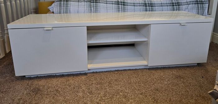 tv unit