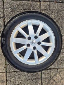 Renault Megane 16 inch OEM alloy wheel with 205 55 R16