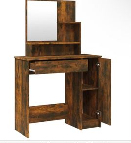 Dressing table