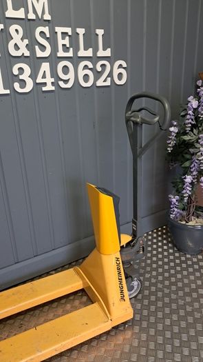 pallet truck