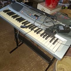 Electric Keyboard with Stand