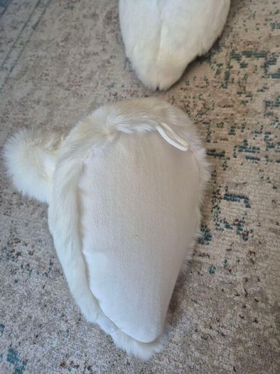 Childrens wall mounted stuffed animal