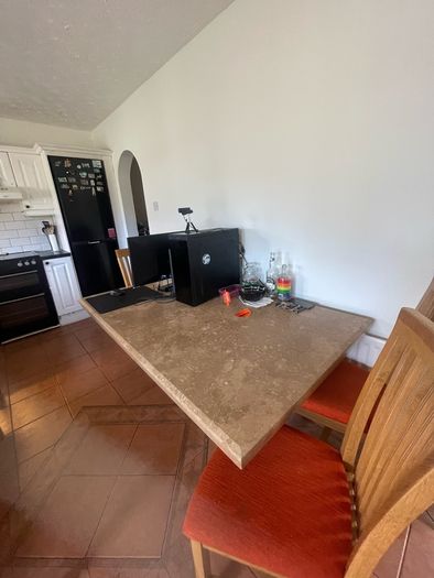 FREE Kitchen Table