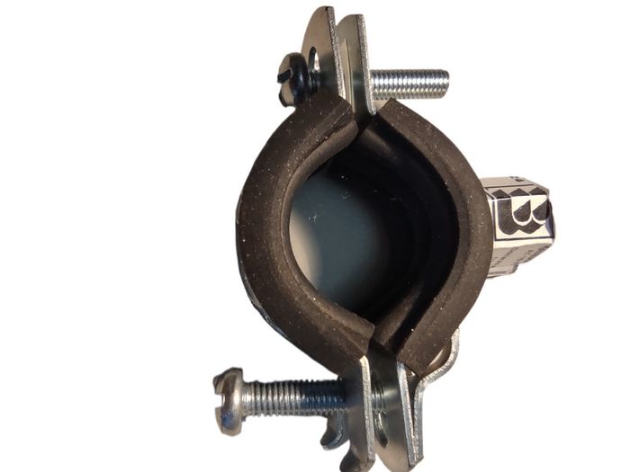 4pcs Metal Pipe Clamp with Rubber Rubber Cushioned Insulated Insulated Pipe Clamp With Screws Free inspection