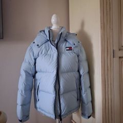 Tommy Hilfiger puffer jacket M BNWT