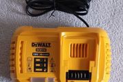 DeWalt dcb118 Charger