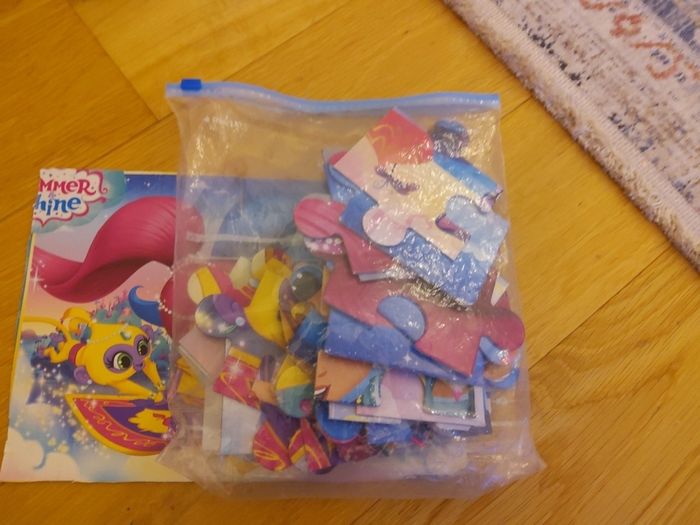 Large Shimmer and Shine Floor Jigsaw Puzzle Clementoni 30 pieces