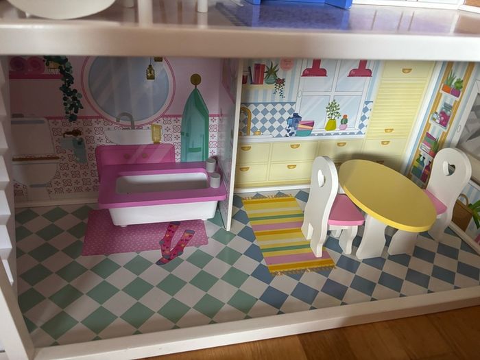 doll house