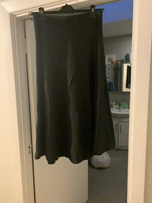 midi skirt