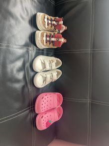Girl shoes skechers