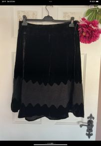 skirt Bnwt velvet skirt Aline size 38 10/12