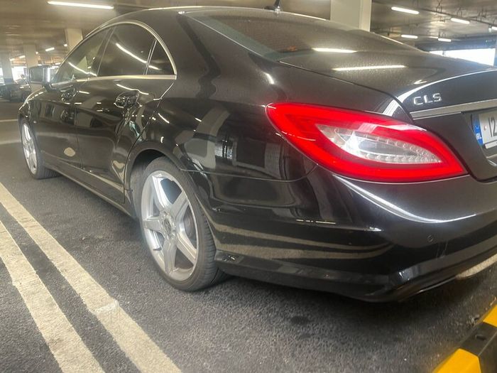 Mercedes Benz CLS