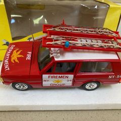 Range Rover NY airport Fire Department 1/24 rare Burago