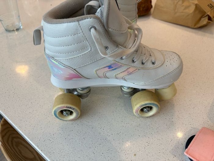 Oxelo Girls Roller Skates and pads set UK Size 5