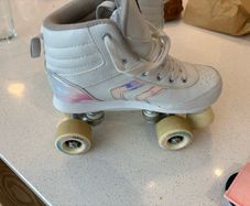 Oxelo Girls Roller Skates and pads set UK Size 5