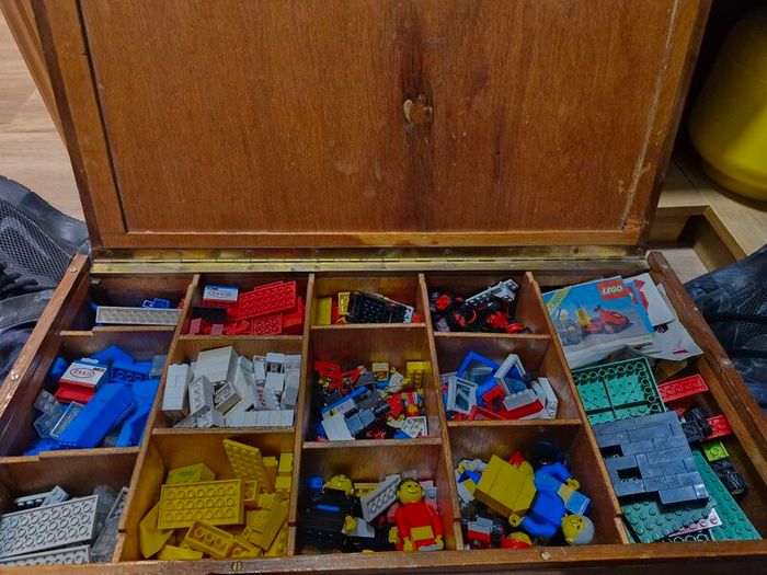 Old Lego.
