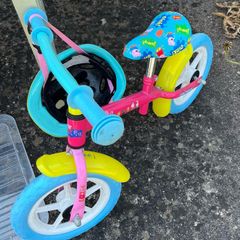 Peppa Pig balance bike + helmet