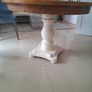 Solid wood round table with parquet top Image 5