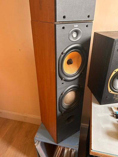 B&W DM603 S2 Floorstanding Speakers  Pair