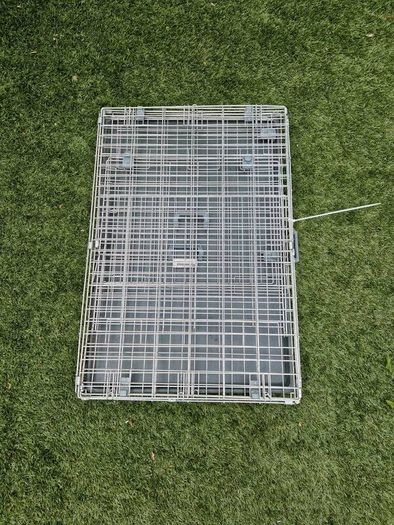 dog cage