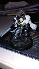 Space Marine Captain warhammer