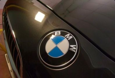 1 x BMW F10 F20 F21 Front 82mm Badge Bonnet Emblem with Adhesive