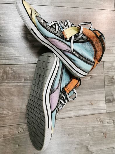 Puma sneakers