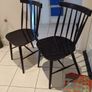 2 Chairs Image 2