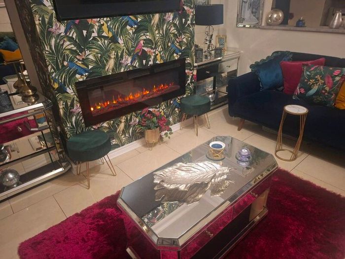 Mirrored livingroom furniture