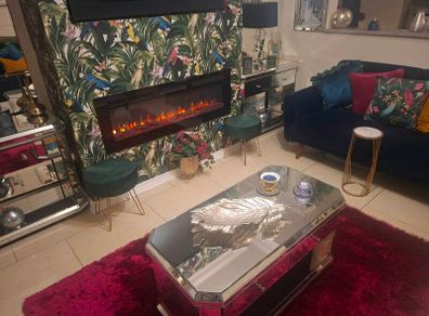 Mirrored livingroom furniture