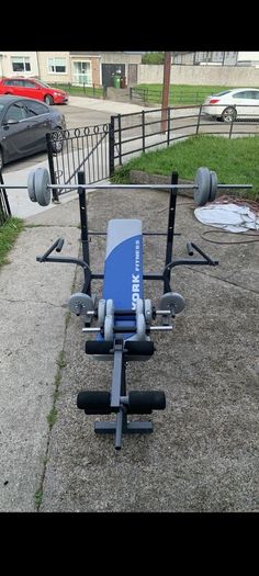 weight bench