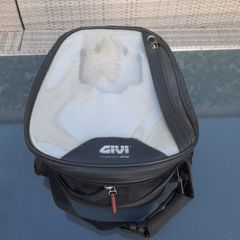 Givi Tank Bag