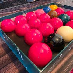 Aramith Standard Full size snooker balls