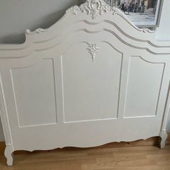 French bedroom furniture