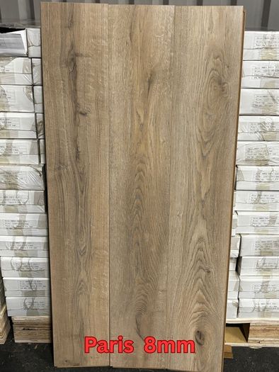 New Ac4 Rated Laminated Flooring Free Delivery