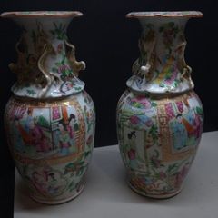 Pair of Vintage Chinese Hand Painted Porcelain Vases 23cm