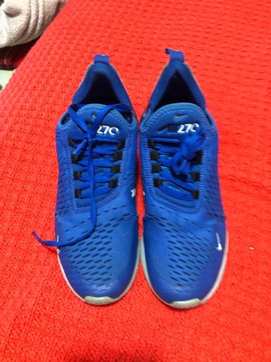 Mens Nike trainers size 6 reduced
