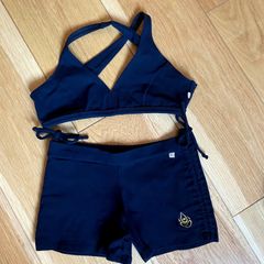 Bikram / hot yoga shorts and bra
