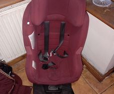 Baby car seat (NUNA)