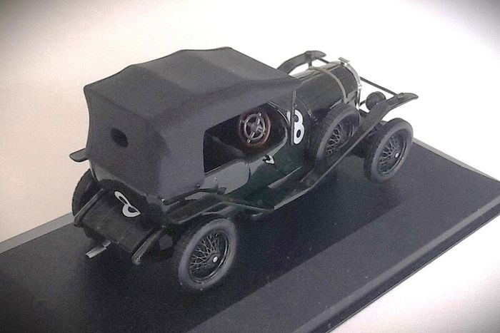 Diecast Model Le Mans Winning Bentley Le Mans 1924 1st - IXO 1:43