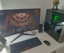 'PC Specialist' Gaming PC & AOC 27" Curved Monitor C27G2AE