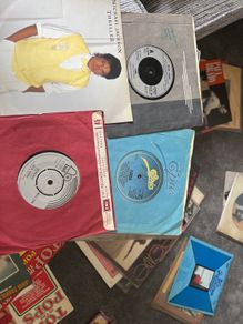 7inch vinyl 45s