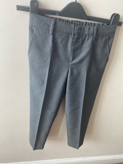 Dunnes grey trousers (as new) age 6-7