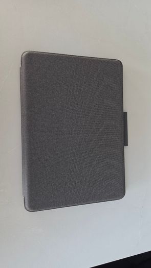 Logitech Combo Touch iPad Case (7th/8th/9th Gen)