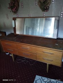 Mid 80's Brown dressing table with mirror and lights