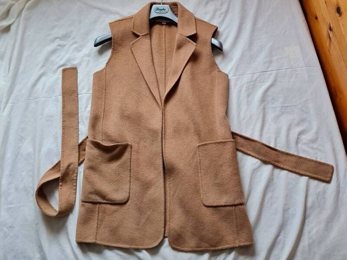 Michael kors belted sleeveless waistcoat Size medium tan wool In excellent condition