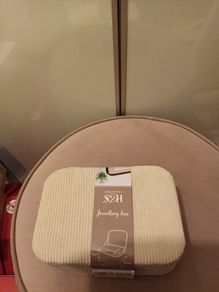 Cream cord jewellery box