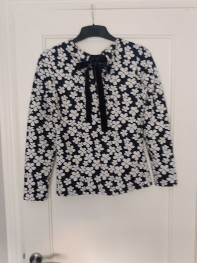 Women's Savida top