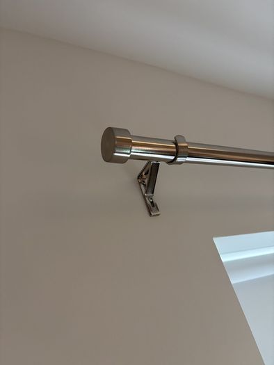 Chrome Curtail Rail
