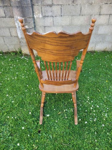 Rocking chair